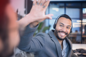 Übersicht zum ITIL 4 Framework mit ITIL Prozessen und ITIL Service Management – ITIL v4 Abkürzungen und Begriffe einfach erklärt.